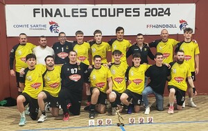   les Seniors  Garçons reviennent avec le trophée 