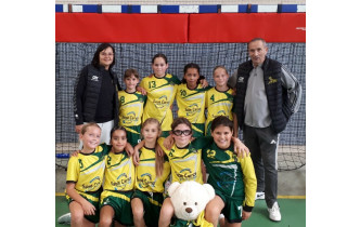 Match à Ballon défaite 18 à 8 
Amélie, Emy, Louna, Nora, Maïly, Pascal
Juline, Jasmine, Cassie, Anaïs, Célia
                  et Choubidoux
